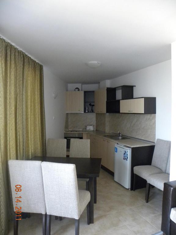 Apartcomplex New Tawn ابزور الغرفة الصورة
